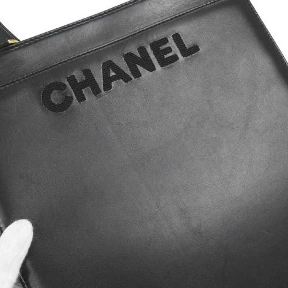 Chanel Black Lambskin Tote Bag 136112 - Picture 4 of 11